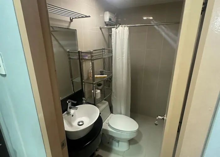 Jazzy Flat Manila
